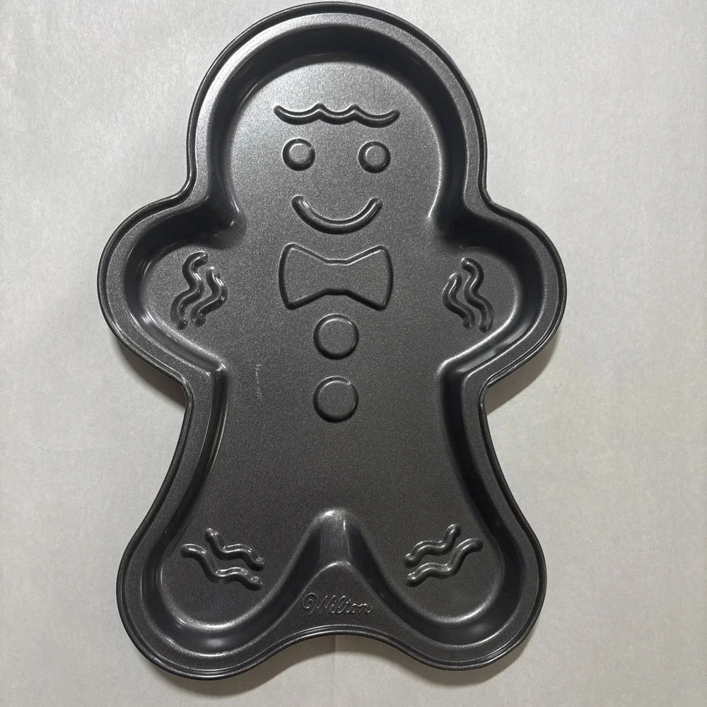 Wilton Gingerbread Man Cake Pan – 11x8 Non-Stick Holiday Mold – Vintage 2008 EUC